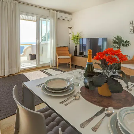 Apartament Ocean Skyline Penthouse By Hello Homes Sitges