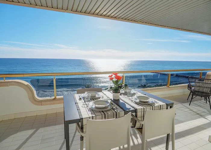 Ocean Skyline Penthouse By Hello Homes Sitges