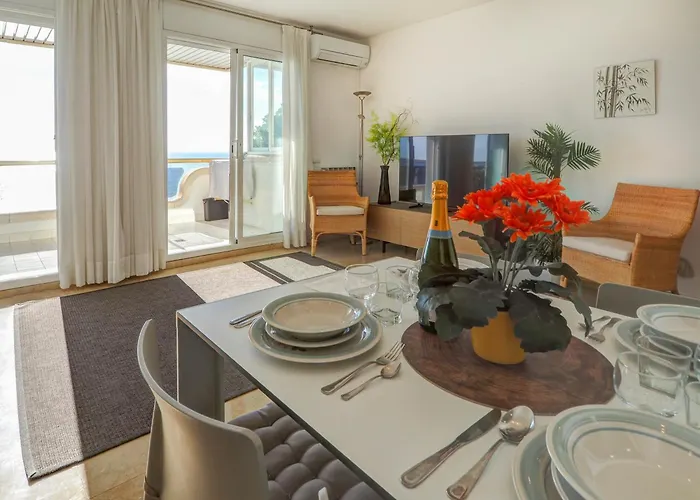 Apartament Ocean Skyline Penthouse By Hello Homes Sitges