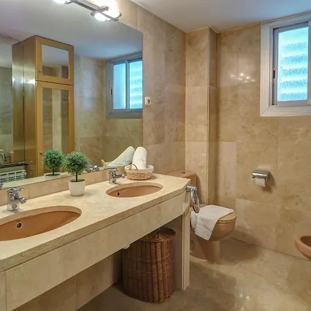 Ocean Skyline Penthouse By Hello Homes Sitges