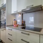 Ocean Skyline Penthouse By Hello Homes